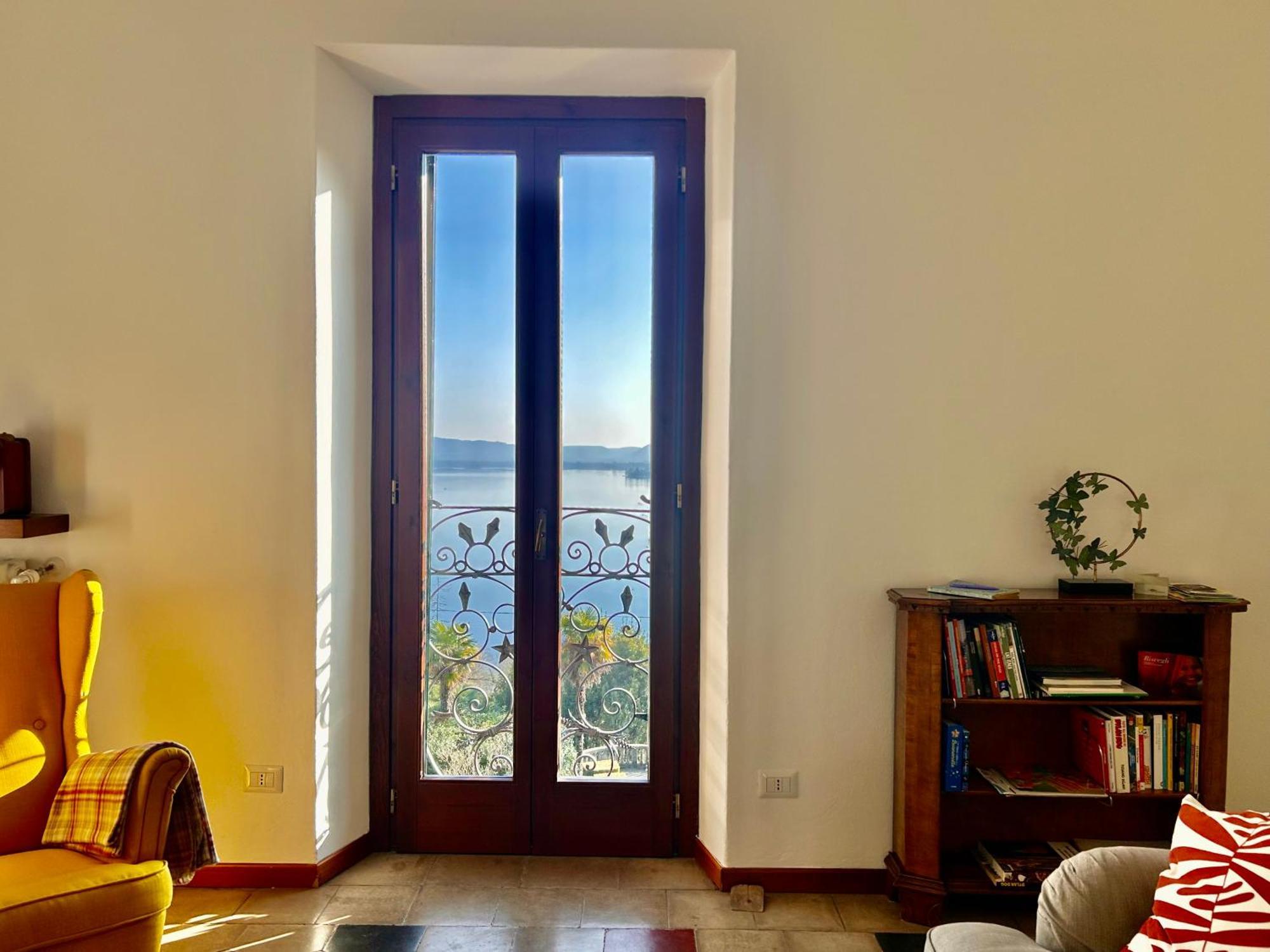 Terrazza Mirabella Apartment Gavirate Luaran gambar